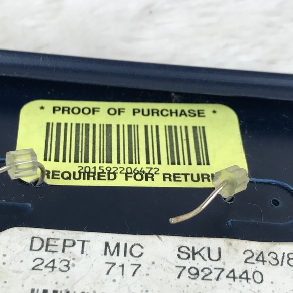 Gallery Design Light Pink Heart Earrings - Picture 6 of 6